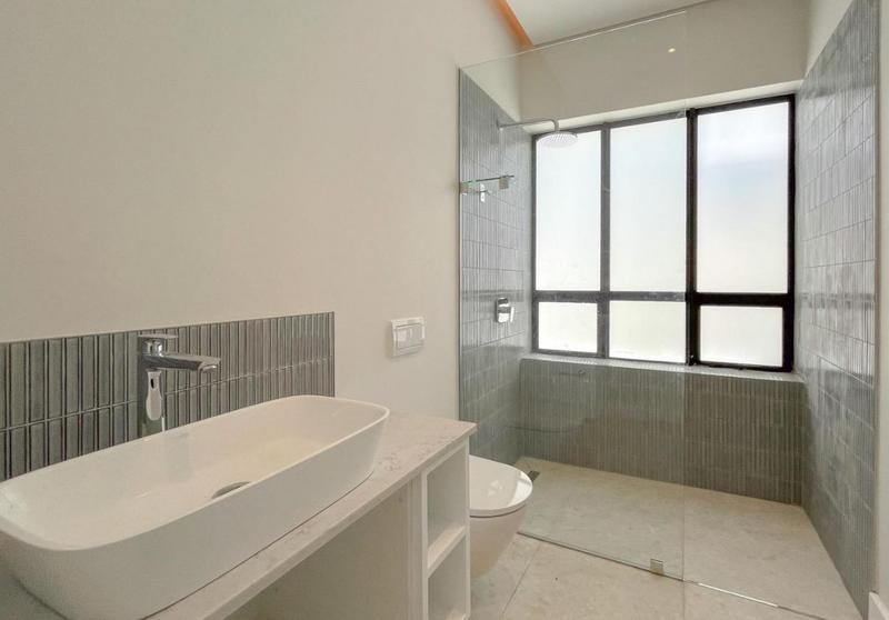 4 Bedroom Property for Sale in Oranjezicht Western Cape